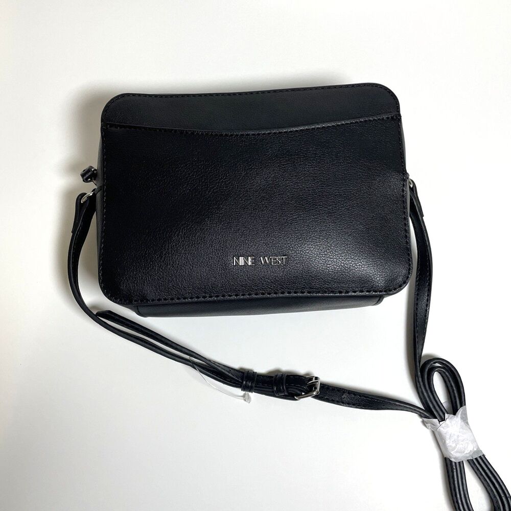 Nine West Calandra Mini Camera Crossbody Black New - Picture 2 of 8